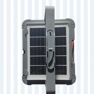 Foco Solar LED 260, Carga USB C, Stock Líder