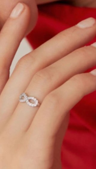 Anillo Infinity de Plata Rodiada