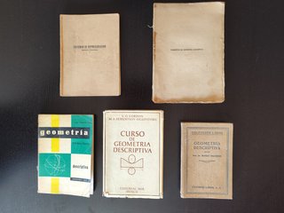 Libros de Geometría Descriptiva antiguos
