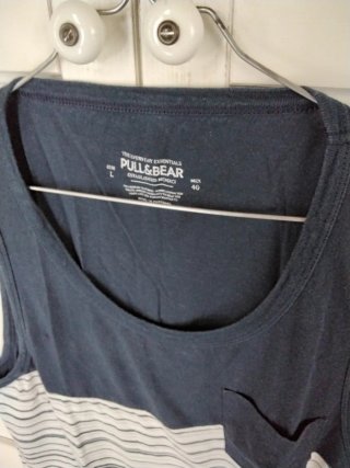 Camiseta Pull&Bear.