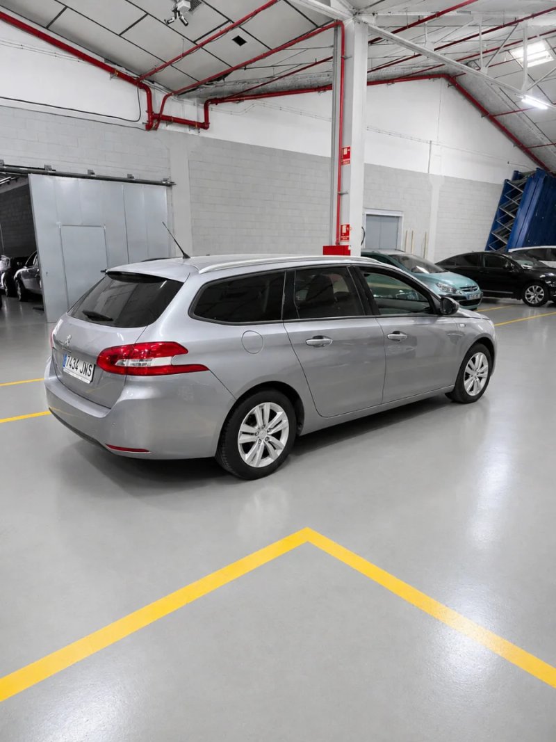 Peugeot 308 2016, foto 3