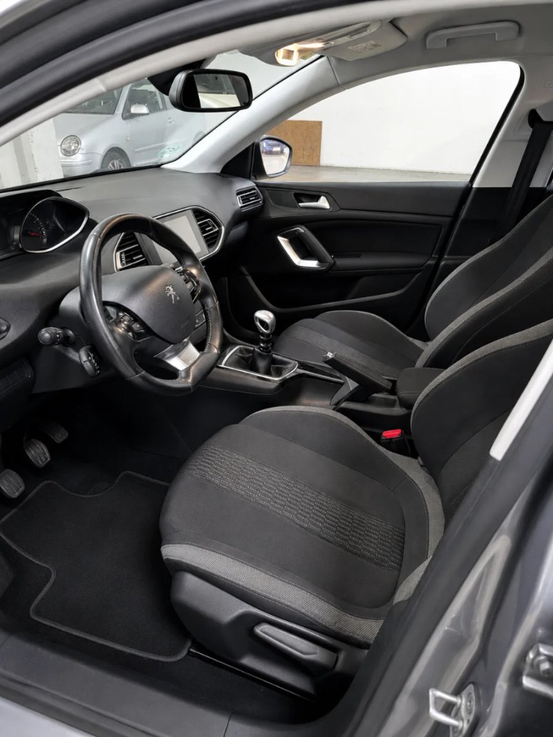 Peugeot 308 2016, foto 5