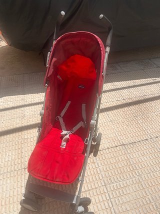 Silla de paseo Chicco roja