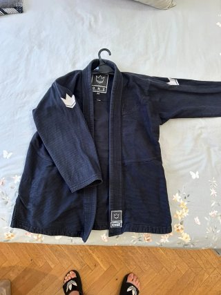 Kimono BJJ Kingz talla A1, color negro