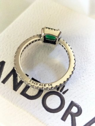 Anillo Pandora Esmeralda