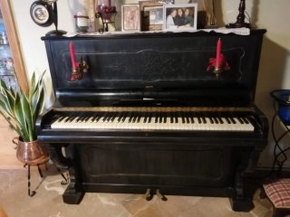 Piano clasico R.Maristany