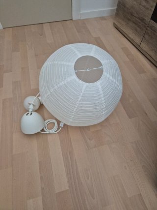 Lámpara de papel blanca Ikea bombilla incluida