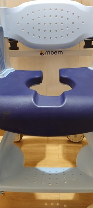 Silla Ortopédica Baño MOEM, cómoda transferencia.