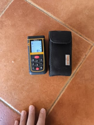 Medidor Láser TACKLIFE 60m