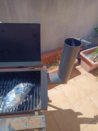 Barbacoa Portátil con Ahumador