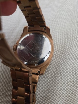 Reloj Tommy Hilfiger INOX, chapado oro rosa