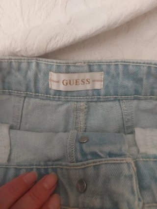 Shorts vaqueros Guess talla M/38