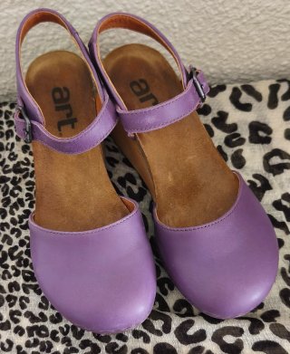 Zapatos ART violeta cuero 38 cuña madera