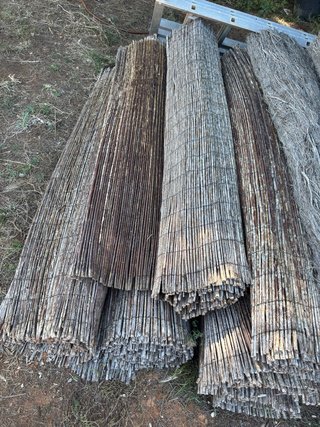 Brezo y mimbre natural para jardinería. 80 metros.