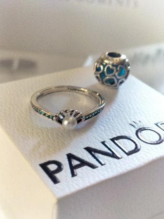 Lote Pandora Anillo  sirenita Charm Corazones Turq