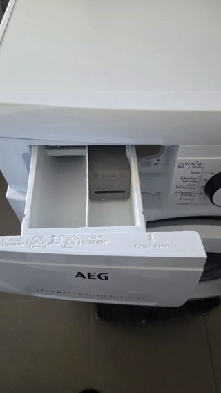 Lavadora AEG 8kg Inverter 1200rpm