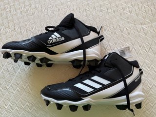 Adidas Icon 7 Mid MD Baseball