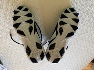 Adidas Icon 7 Mid MD Baseball