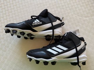 Adidas Icon 7 Mid MD Baseball
