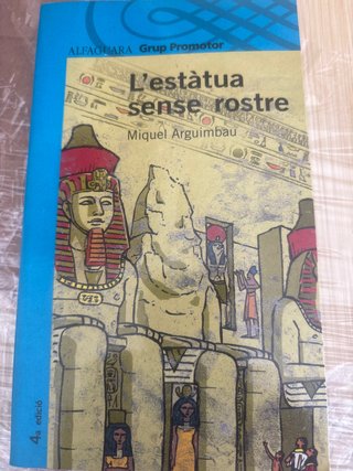 L’ESTÀTUA SENSE ROSTRE
