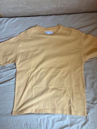 Camiseta Zara amarilla talla 13-14