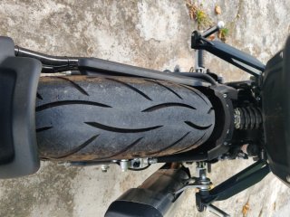 Benelli Leoncino 250 Roja y Negra