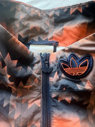 Chaqueta Adidas Azul y Naranja