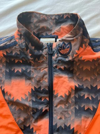 Chaqueta Adidas Azul y Naranja