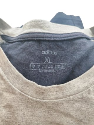 Camiseta Adidas original, diseño casual
