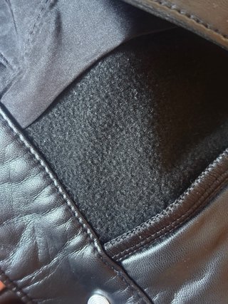 Pantalones de cuero negros Calzedonia