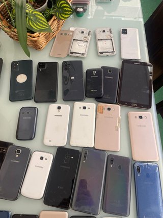 Lote de móviles Samsung