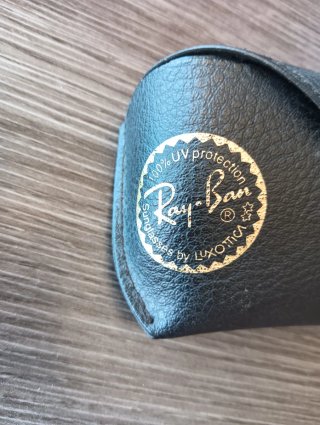 Funda para gafas Ray-Ban negra