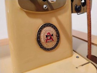 Máquina de coser  Alfa 65