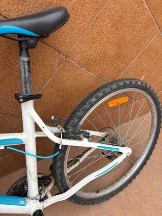 Bicicleta Rockrider Blanca y Azul
