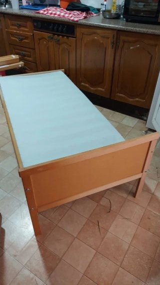 Cama infantil IKEA con barrera