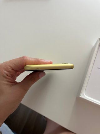 iPhone 11 Giallo 64 GB