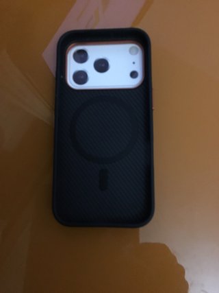 Funda Lujo iPhone 17 Pro  en carbono con Magsafe