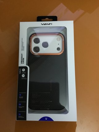 Funda Lujo iPhone 17 Pro  en carbono con Magsafe