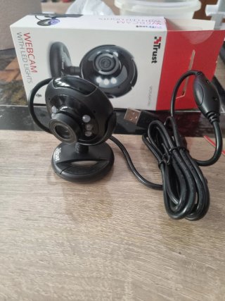 Trust Webcam Spotlight Pro con LED