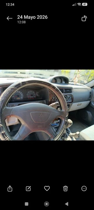 Mitsubishi Montero 2001