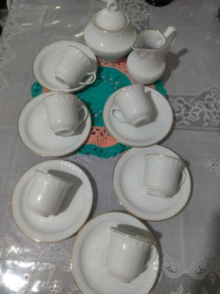 Juego de té/café Irabia porcelana vintage