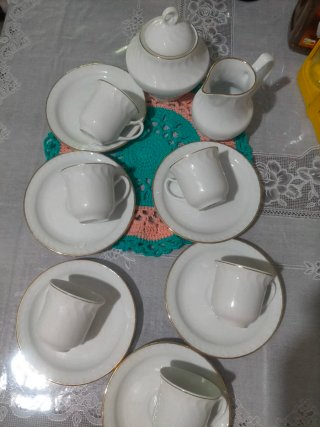 Juego de té/café Irabia porcelana vintage