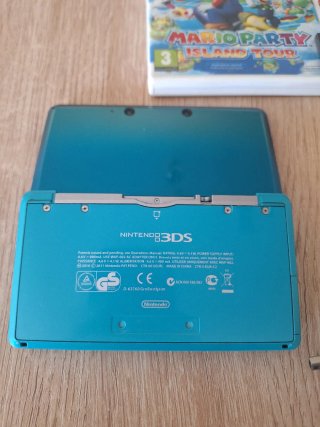 Nintendo 3DS Azul con 3 juegos