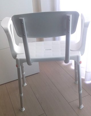 Silla de ducha - marca AYUDAS DINAMICAS