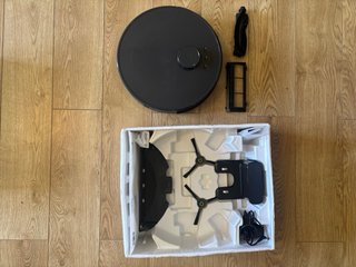 Robot aspirador Lefant con app y base de carga