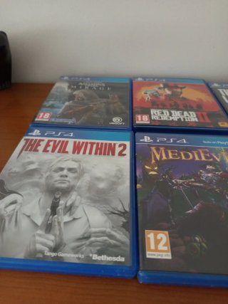 Lote 6 Juegos PS4: Assassin's Creed, Red Dead 2, T