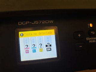 Stampante multifunzione Brother DCP-J572DW