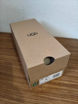 Ciabatte UGG nere taglia 39