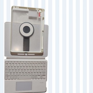 Funda con teclado para tablet
