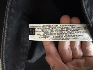 Pantalón vaquero Massimo Dutti negro